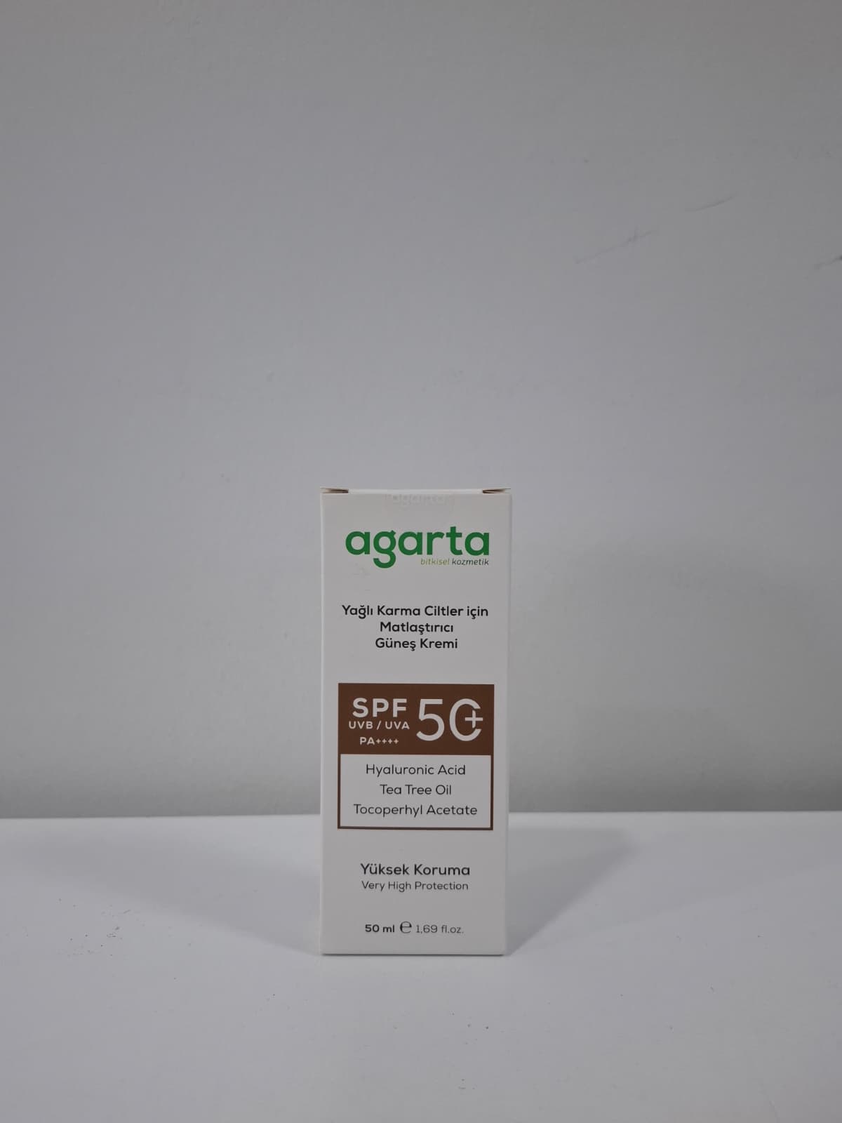 Yağlı Karma Ciltler İçin Matlaştırıcı Güneş Kremi-50ml
